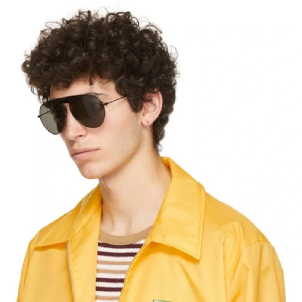 Authentic Gucci super light, stylish and bold design. The latest Gucci GG0908s